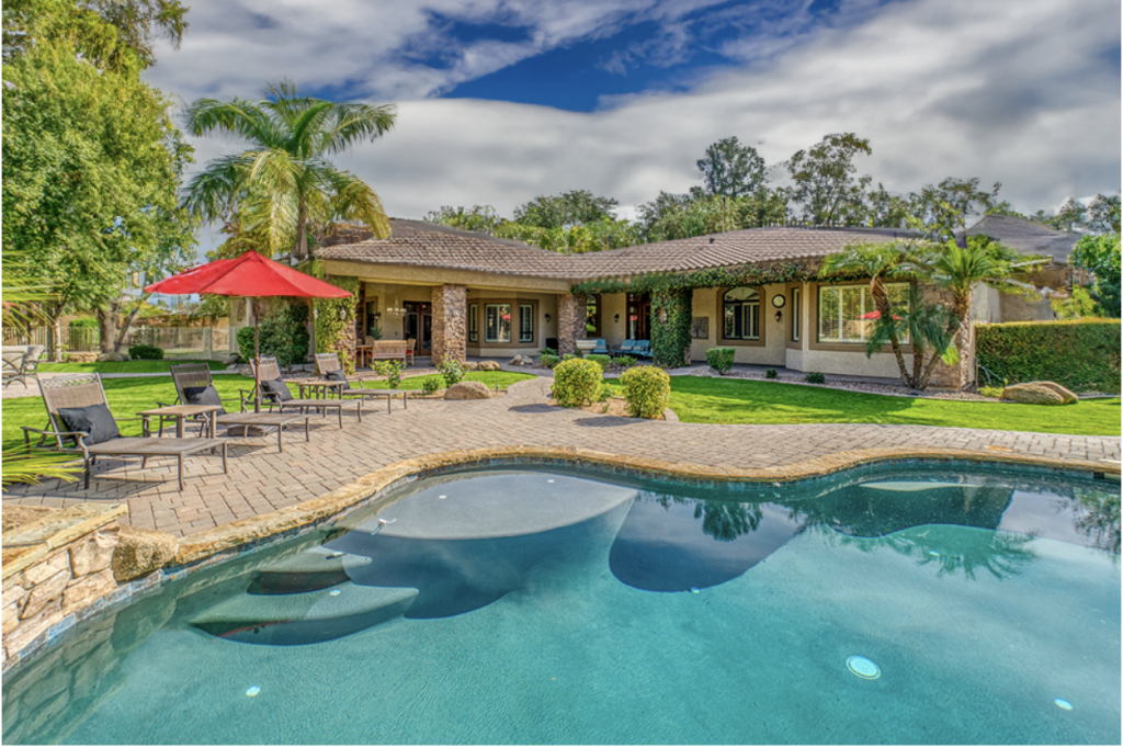 Case Study: A Seamless Swimming Pool Renovation in West Palm Beach by Living Water Pools